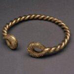 История ювелирного украшения ожерелья, от древних времён до наших дней